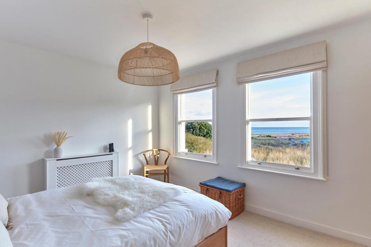 Villa A Cool Coastal Retreat On Kingsdown Beach - The White House Deal Exterior foto