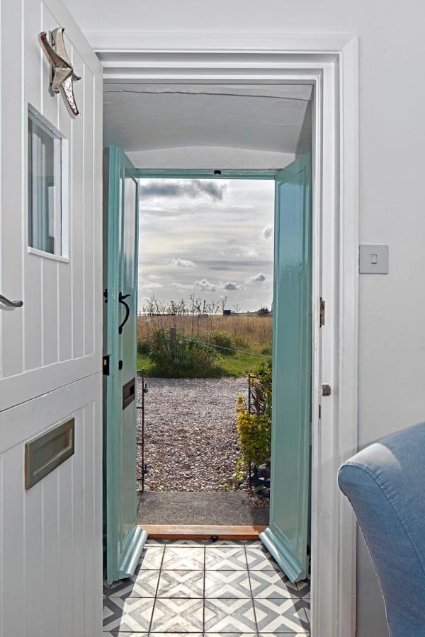 Villa A Cool Coastal Retreat On Kingsdown Beach - The White House Deal Exterior foto